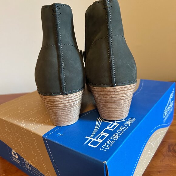 Dansko Maria Boot Olive, Size 38 - Picture 5 of 5